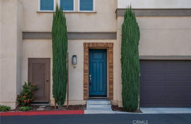 545 W Foothill photos photos