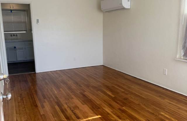 1 Bedroom 1 bath apartment photos photos