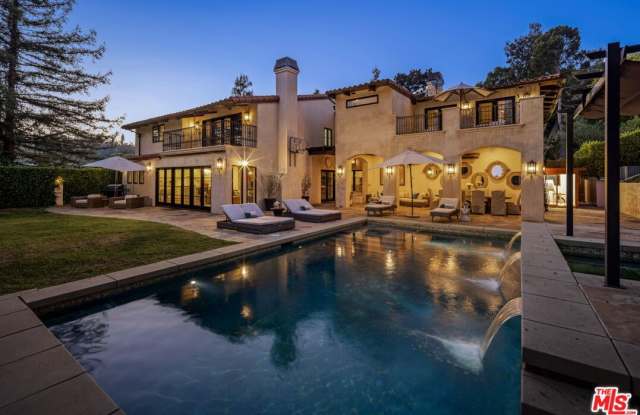 9790 WENDOVER Dr photos photos