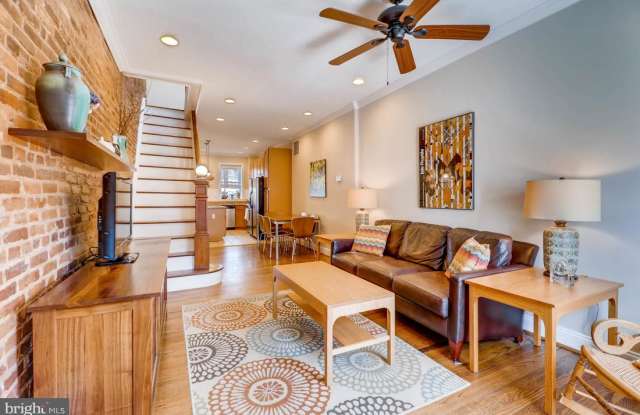 135 N POTOMAC STREET - 135 North Potomac Street, Baltimore, MD 21224