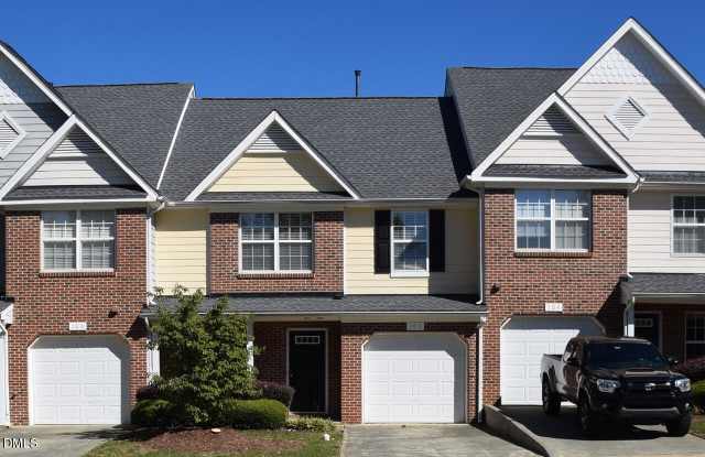 106 Anamoor Drive Gallery 1