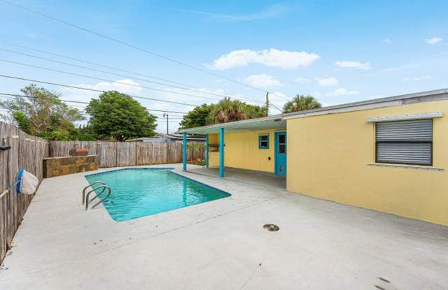 3080 NE 12TH Avenue, Pompano Beach, FL 33064 - 6332 Gallery 1