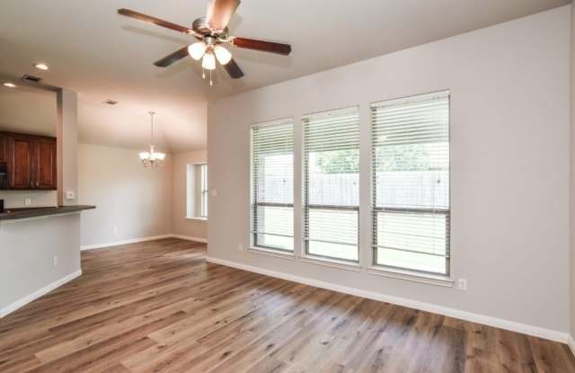 2105 Woodhaven Drive Gallery 4
