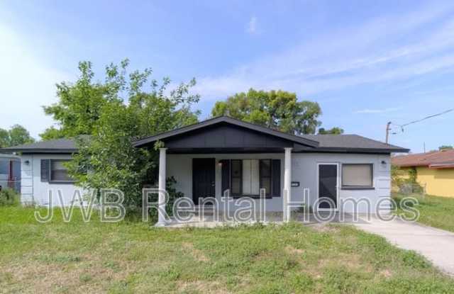 7762 Lake Park Dr photos photos