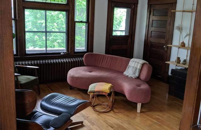 1630 Selby Avenue - 4 Gallery 2