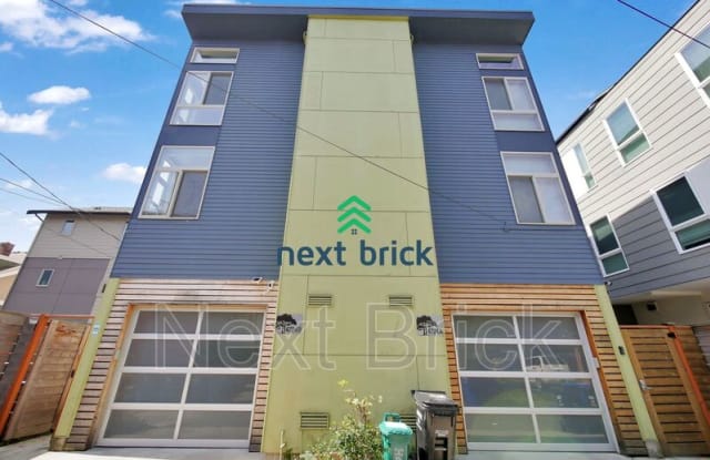 4724 8th Ave NE - 4724 8th Avenue Northeast, Seattle, WA 98105