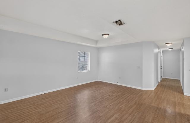 1304 Wood Duck Lane - 1 Gallery 3