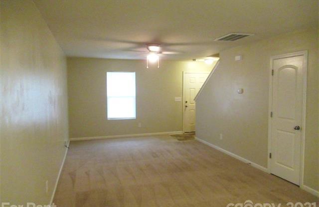 172 Valerie Drive Gallery 4