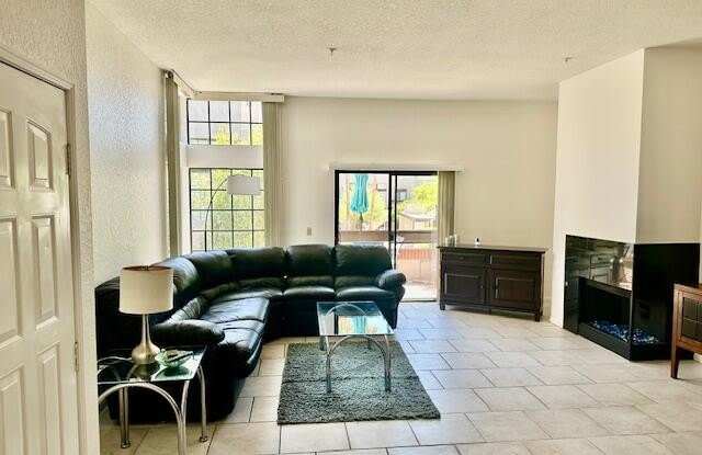 2601 S Broadmoor Drive photos photos