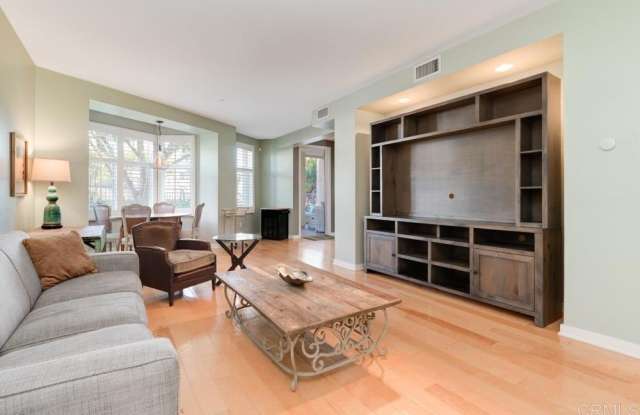 5410 La Jolla Blvd photos photos