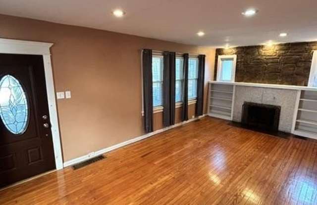 6709 ROGERS Avenue Gallery 4
