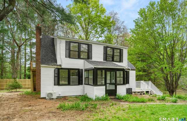 1335 Wolf Hill Road Gallery 1