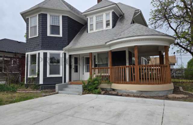 303 South Poplar Street - B photos photos