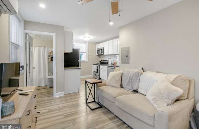 752 S 9TH Street unit: 2R photos photos