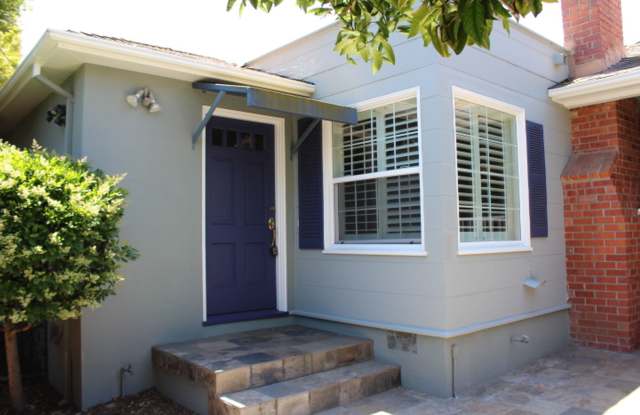 709 N Claremont Street photos photos