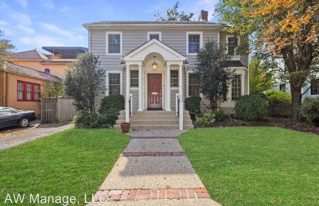 8020 Park Ln - 8020 Park Lane, Bethesda, MD 20814