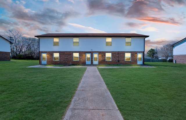 1108 Pembroke Oak Grove Rd photos photos