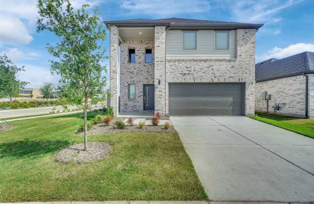 305 Millwood Road photos photos