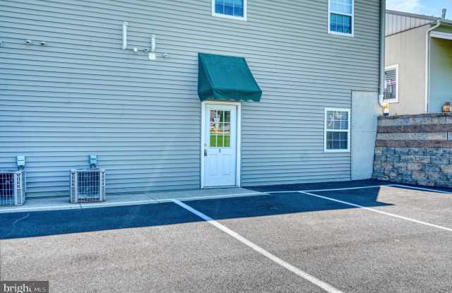 541 W PENN Avenue photos photos