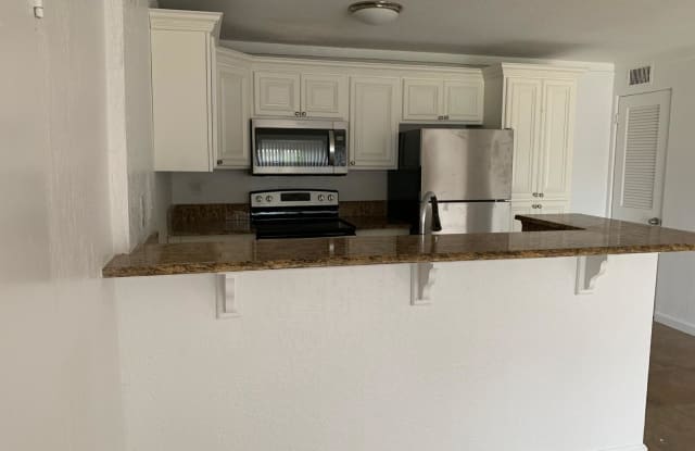 7056 Ponce De Leon Dr - 1A - 7056 Ponce De Leon Avenue, Jacksonville, FL 32217