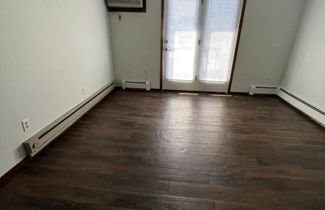 1877 Turner Boulevard - L photos photos