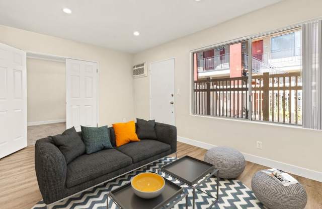 Riverside Apartments Gallery 2