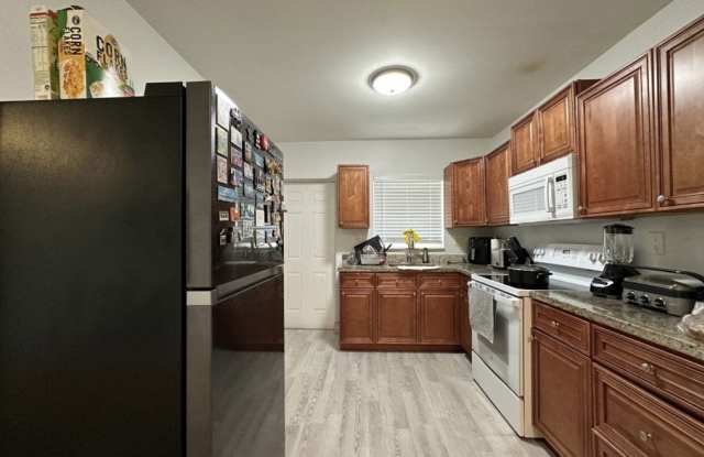 1200 Northwest 3rd Avenue photos photos