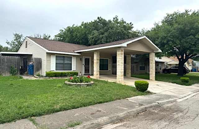 Ready For Move In! Roomy 2 bedroom 1 bath in SE San Antonio - Springfield Subdivision photos photos
