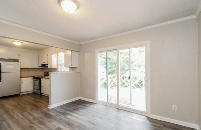 1107 Edenwood Drive Gallery 3