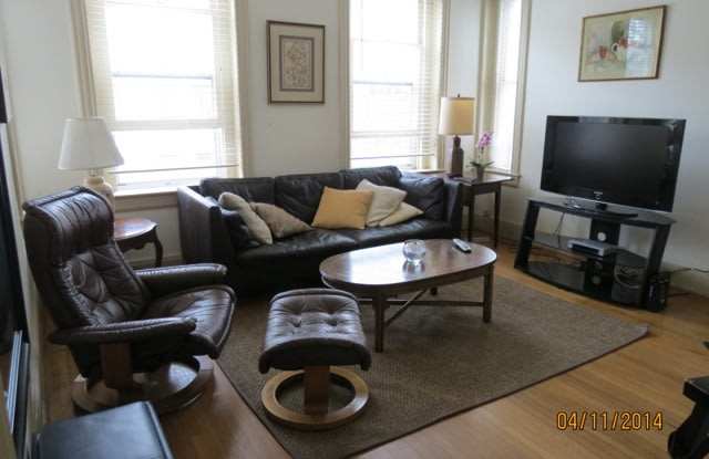 1695 35th St Nw Gallery 3