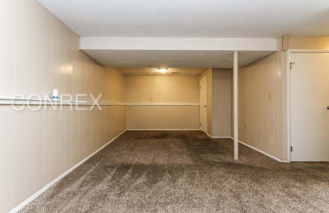 10419 Mercury Drive Gallery 4