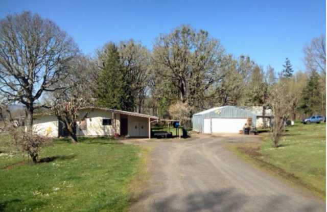 House in Dexter photos photos