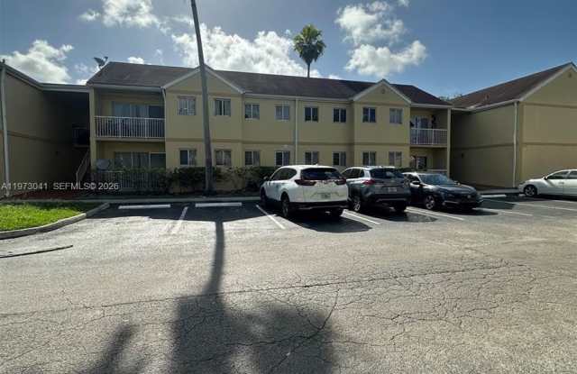 13810 SW 112th St photos photos