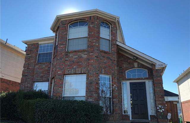 1321 Marken Court - 1321 Marken Court, Carrollton, TX 75007