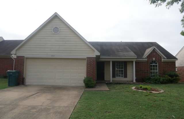 1765 Madison Ave Southaven, MS photos photos
