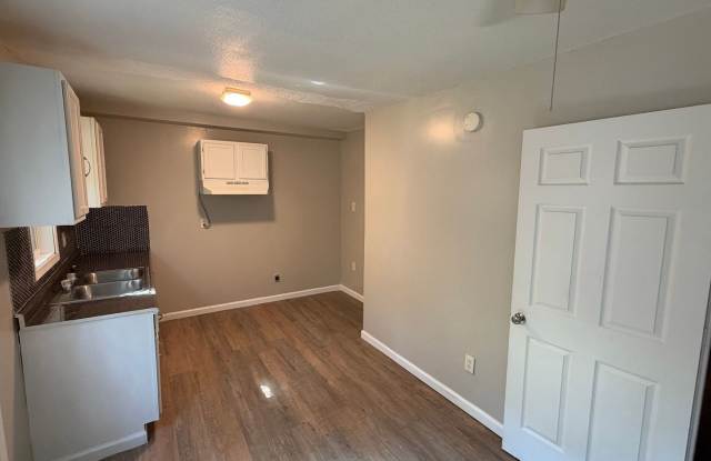 Welcome Home to 826 Monterey Street, Jackson, MS 39204! Gallery 4