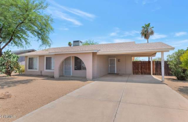 2743 E Villa Rita Drive Gallery 2