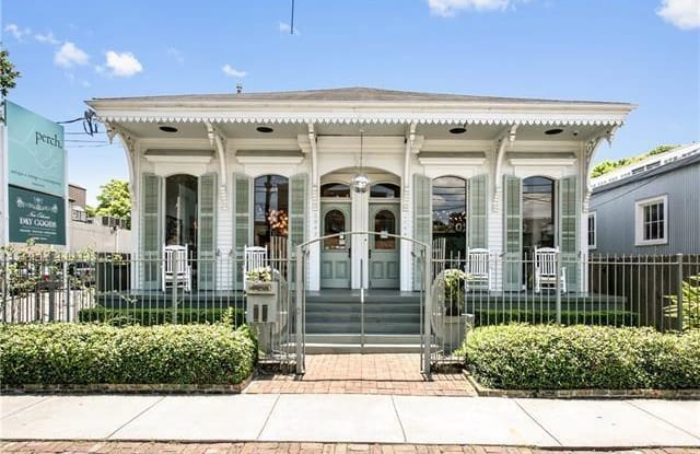 2842 MAGAZINE Street - 2842 Magazine Street, New Orleans, LA 70115