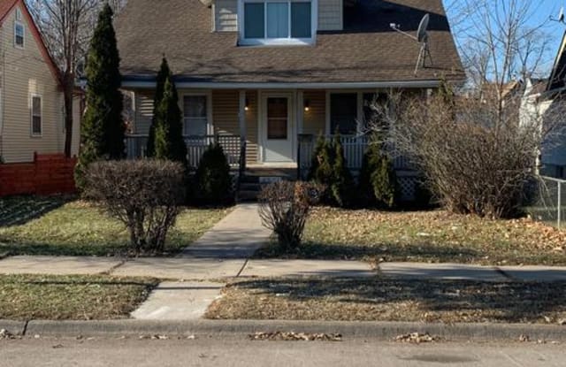 2911 Logan Ave N - 2911 North Logan Avenue, Minneapolis, MN 55411