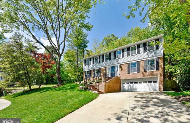 7568 CLOUD CT - 7568 Cloud Court, Newington Forest, VA 22153