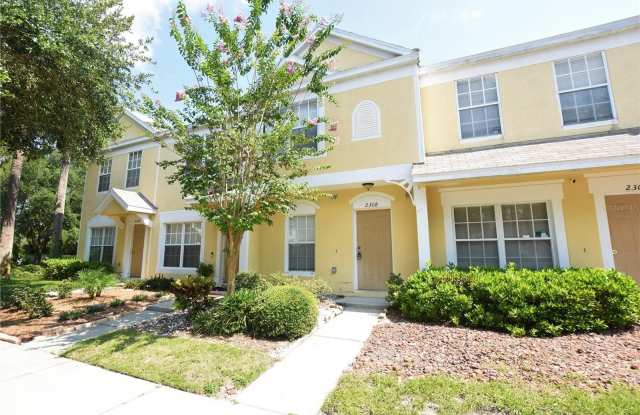 2308 LAKE WOODBERRY Circle Gallery 1
