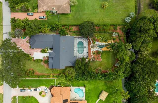 1361 NW 116th Ave photos photos