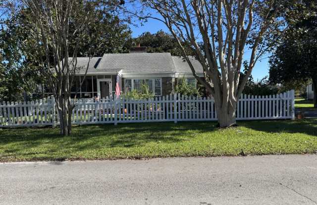 618 E Sabiston Drive photos photos 618 E Sabiston Drive photos photos