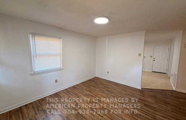 3812 Vanderburg Drive Gallery 2
