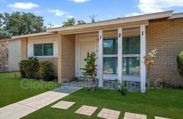 121 Rosewood Drive Gallery 4