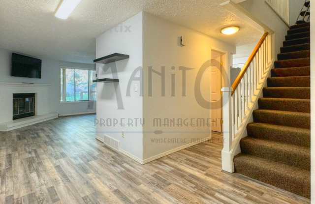 Peaceful Manito Townhome in Harvard Park Gallery 4