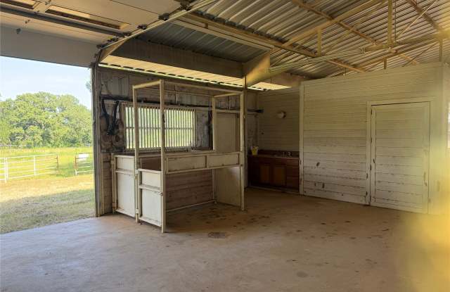 950 Sanders Road Gallery 4