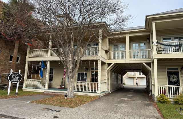 Pensacola - Downtown - 2 bedroom, 2 bathroom - water and sewer included photos photos