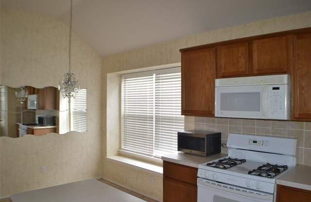 3033 Bigleaf Drive Gallery 4
