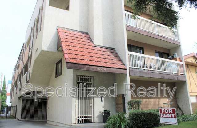 1034 Thompson Avenue photos photos
